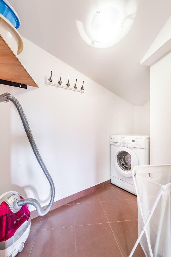Apartment Lena Rijeka Luaran gambar